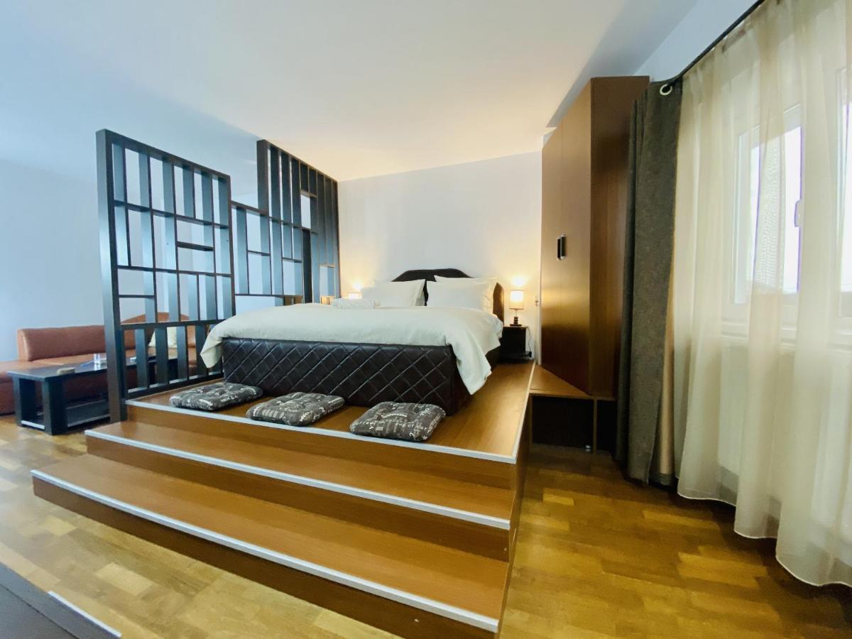 Central & Comfortable Studio Тырговиште Экстерьер фото